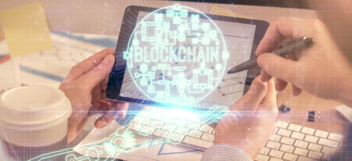 La tecnología blockchain aplicada al periodismo para garantizar la cadena de custodia de un informe, verificando su autenticidad y calidad.